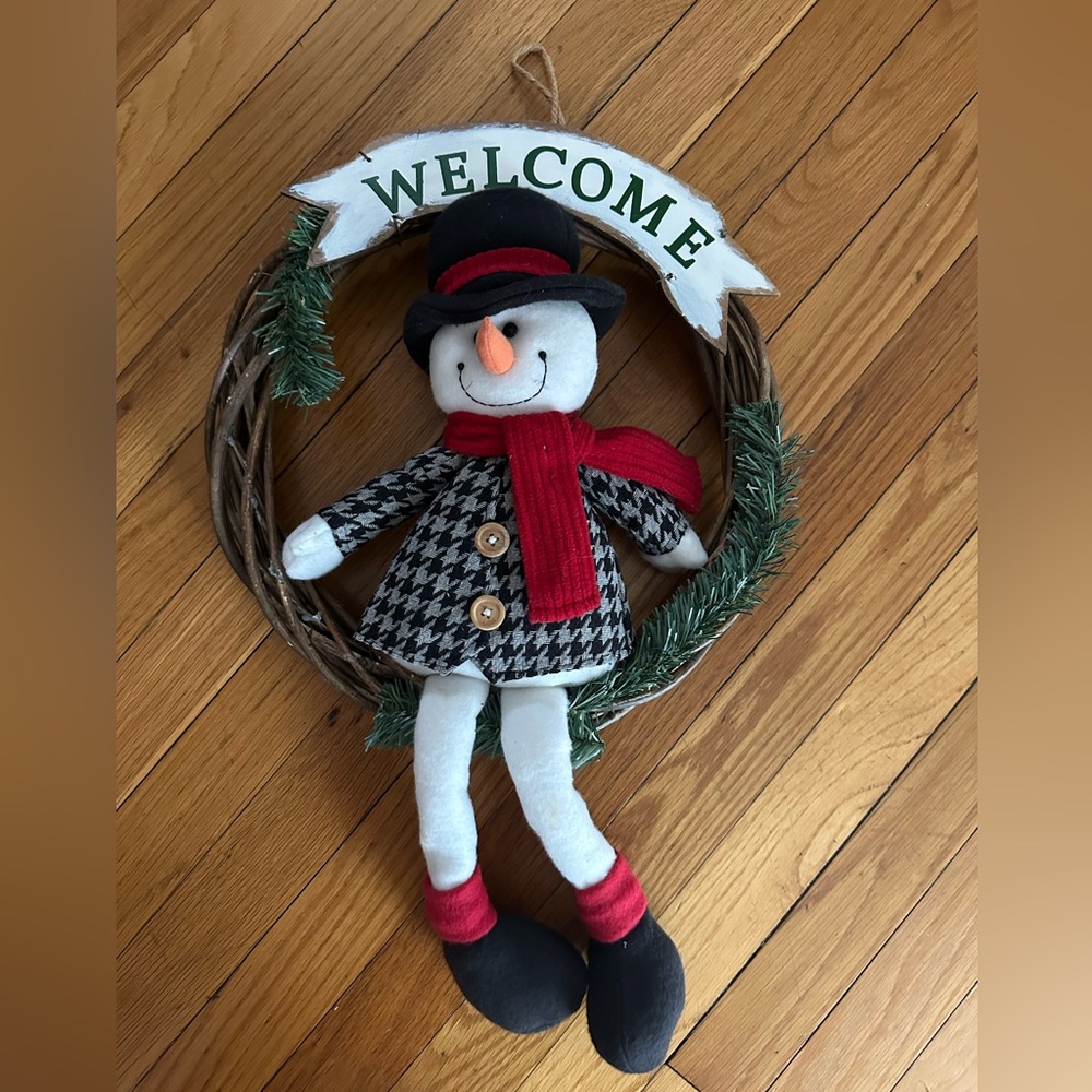 Christmas Stuffed Snowman WELCOME Door Wreath w. Red Scarf & Vines. Wood Sign.